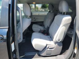 Toyota Sienna LE