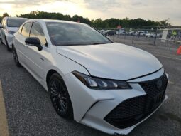Toyota Avalon HYBRID XSE