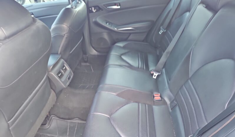 
								Toyota Avalon HYBRID XSE full									