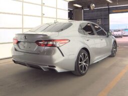 Toyota Camry Hybrid SE