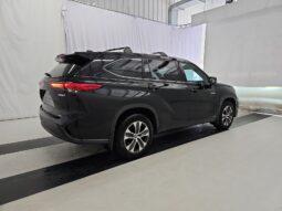 Toyota Highlander Hybrid XLE