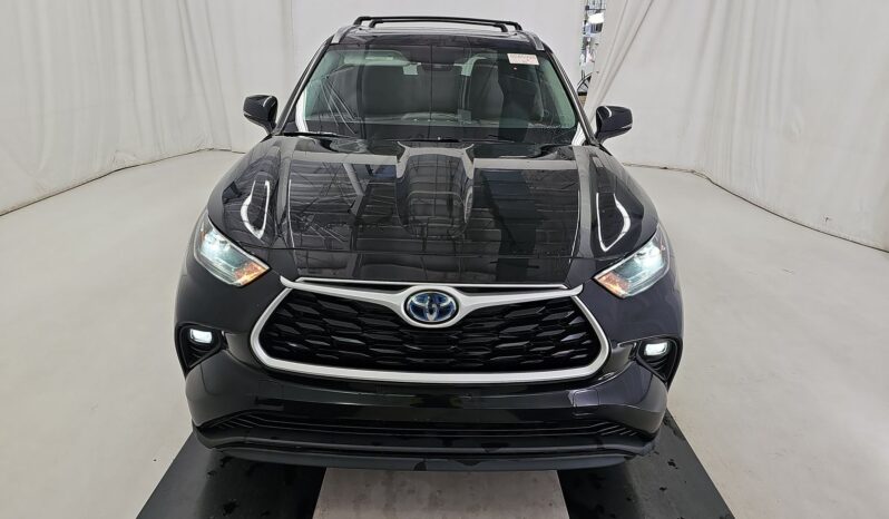 
								Toyota Highlander Hybrid XLE full									