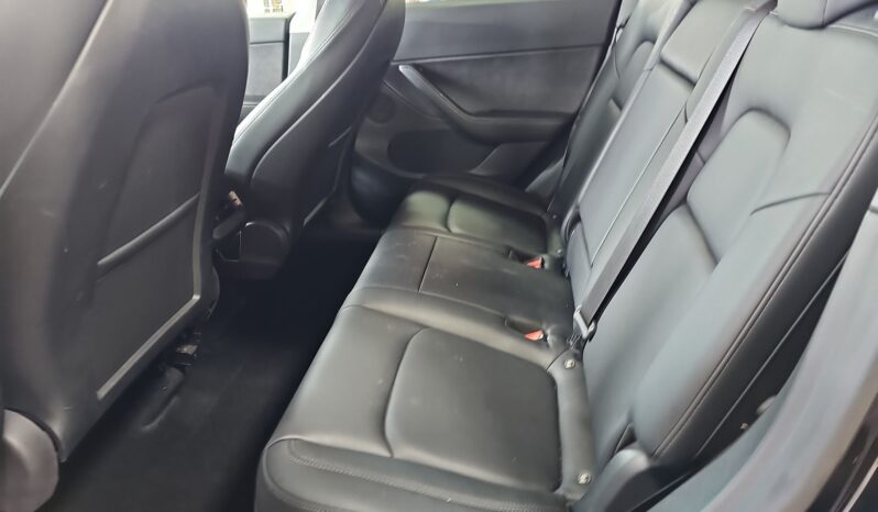 
								Tesla Model Y Long Range full									