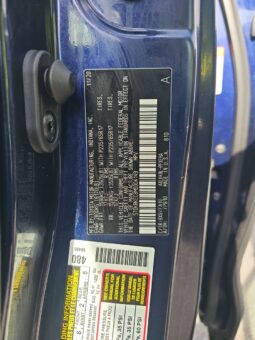 
										TOYOTA SIENNA LE full									