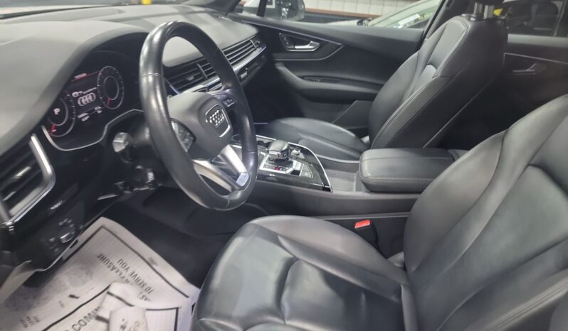 
								Audi Q7 Premium full									