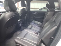 
										Audi Q7 Premium full									