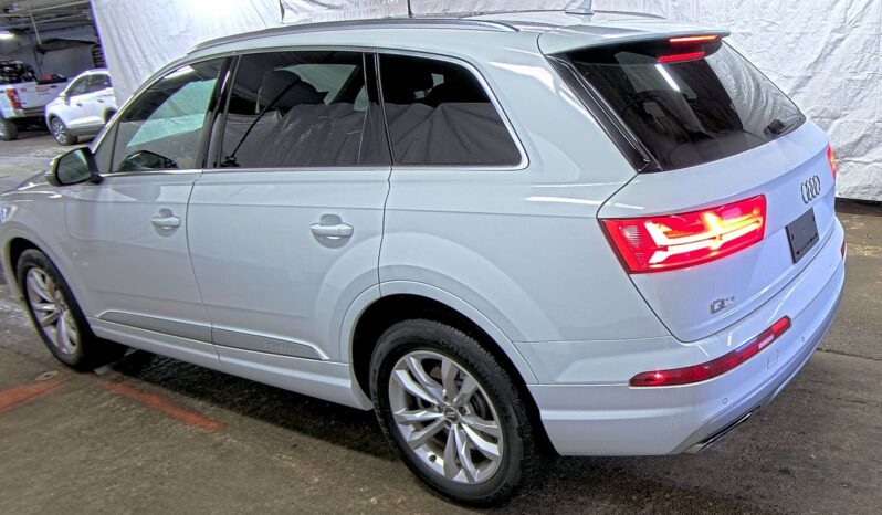 
								Audi Q7 Premium full									