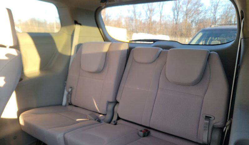 
								Kia Sedona LX full									