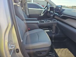 TOYOTA SIENNA XLE