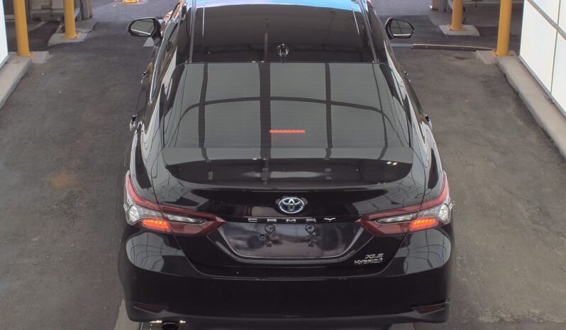 
								Toyota Camry Hybrid XLE full									