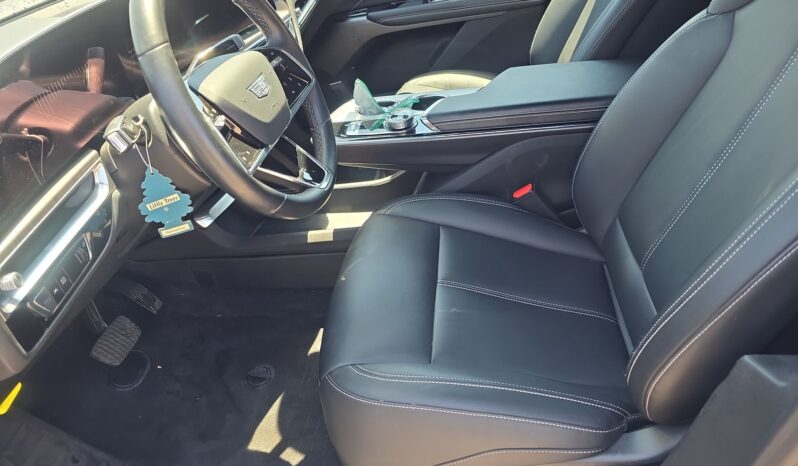 
								Cadillac Lyriq Tech 1 full									