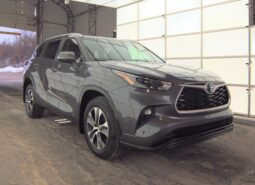 TOYOTA HIGHLANDER HYBRID XLE