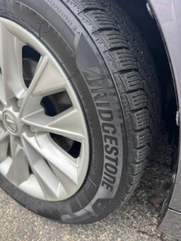 
										LEXUS ES300H LUXURY full									