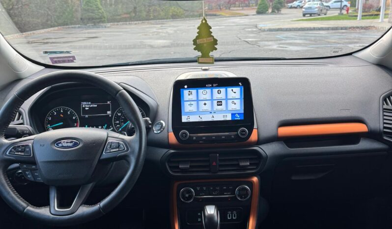 
								FORD ECOSPORT SES full									