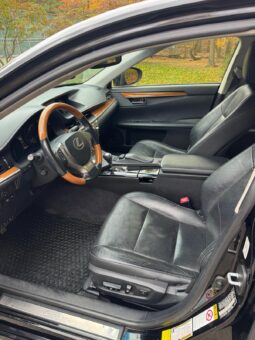 
										LEXUS ES300H LUXURY full									